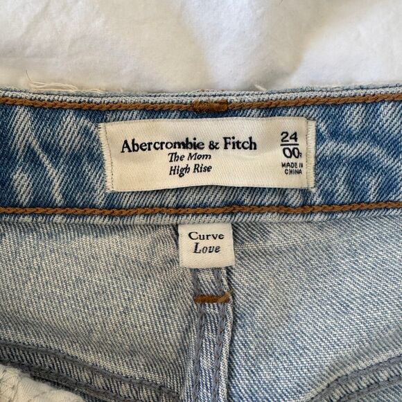 Abercrombie Curve Love Mom Jeans - Picture 4 of 5